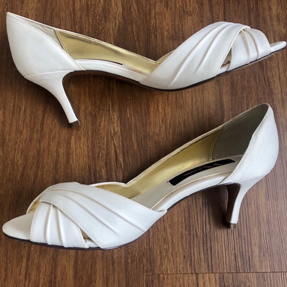 nina white heels